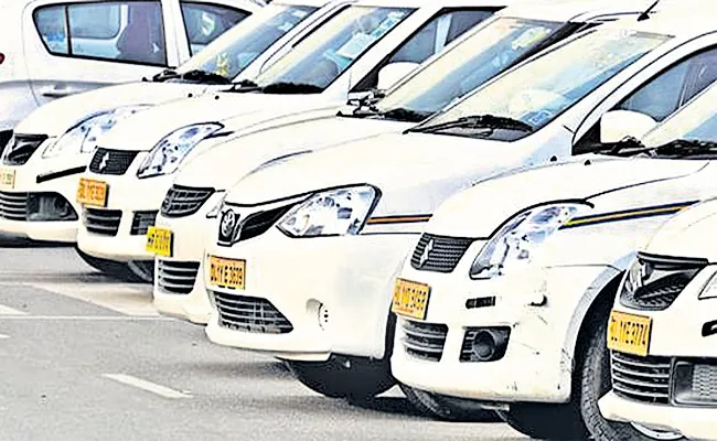 Cab Drivers Demading To Telanaga Government on Special App - Sakshi