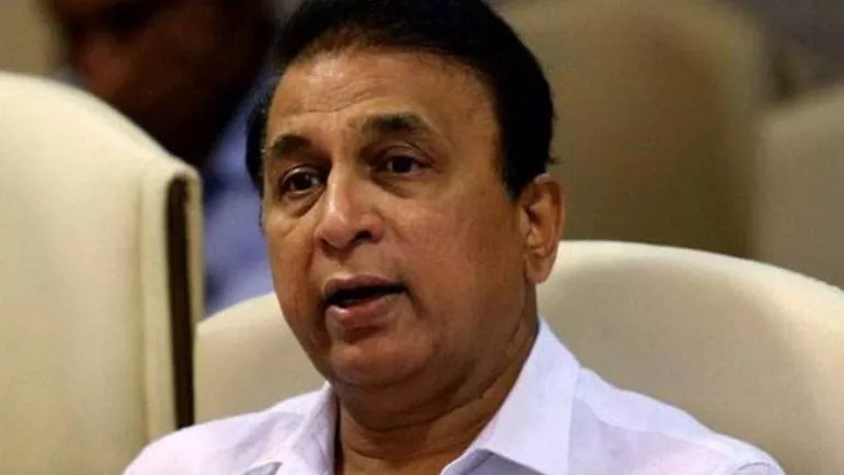 Gavaskar, Manjrekar Escape Unhurt After Glass Door Of Commentary Box Shatters - Sakshi