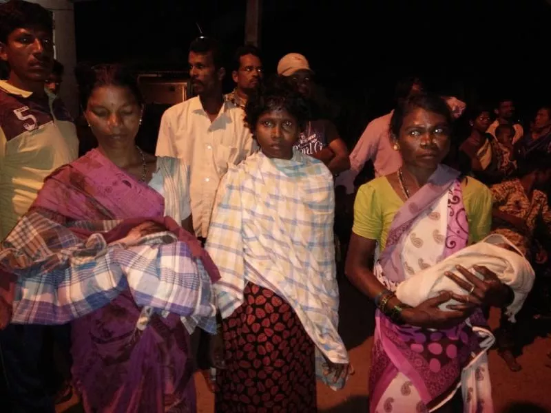 Tribal Woman Labor Difficults on the Road,Warnagal - Sakshi