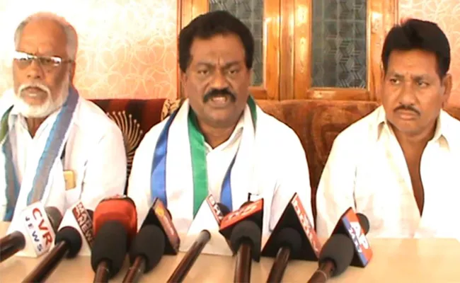 YSRCP BC Cell President Slams Chandrababu Over Adarana Scheme - Sakshi