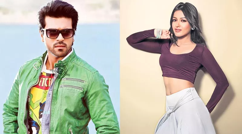 Catherine Tresa Item Song in Ram Charan Vinaya Vidheya Rama - Sakshi