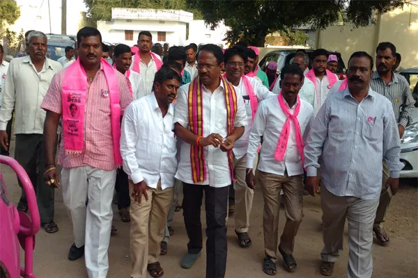 TRS Election Campaign Laxma Reddy In Mahabubnagar - Sakshi