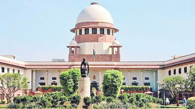 Supreme Court Notice To Four States Over 2013 Land Acquisition Act - Sakshi