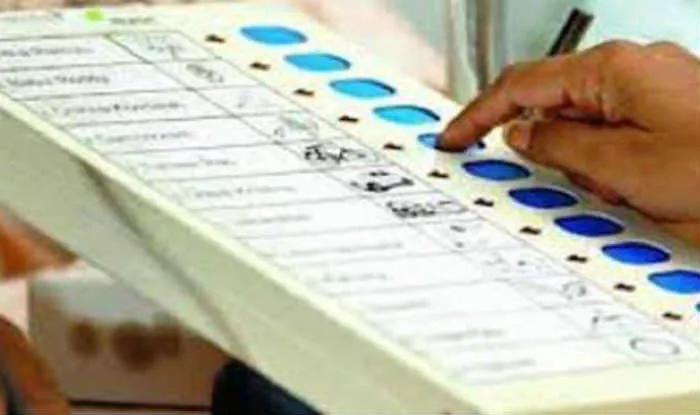 Telangana Election More Contestants But Less Polling - Sakshi