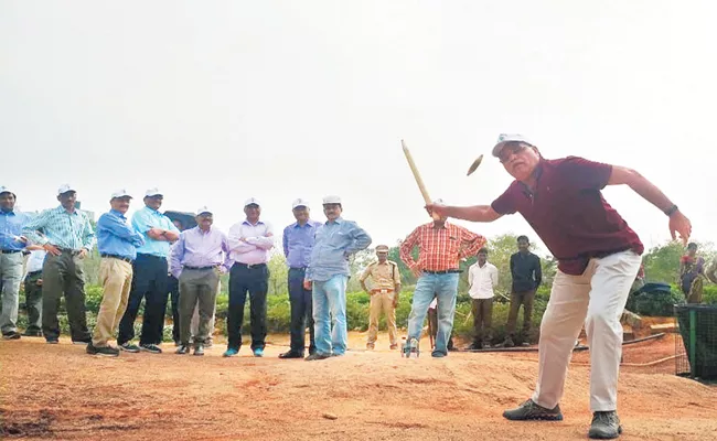 IAS And IPS Officers Family Meet At Kandlakoya Park - Sakshi