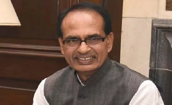 Shivraj Singh Chouhan Still Calls Himself CM Of Madhya Pradesh - Sakshi