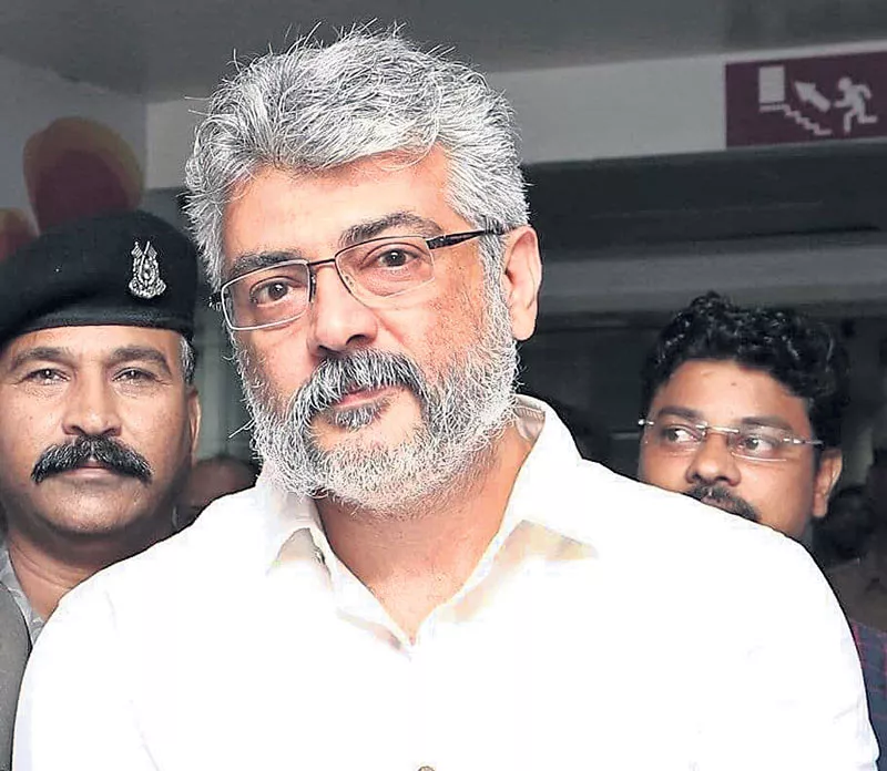 Ajith to play Amitabh Bachchan's role in the Tamil remake - Sakshi