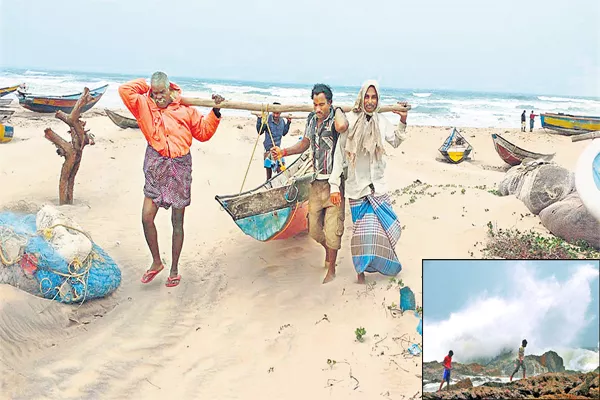 Possibility of severe cyclone strengthened at North Coastal - Sakshi