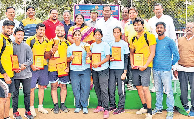 Hyderabad Teams Got Sepak Takraw Titles - Sakshi