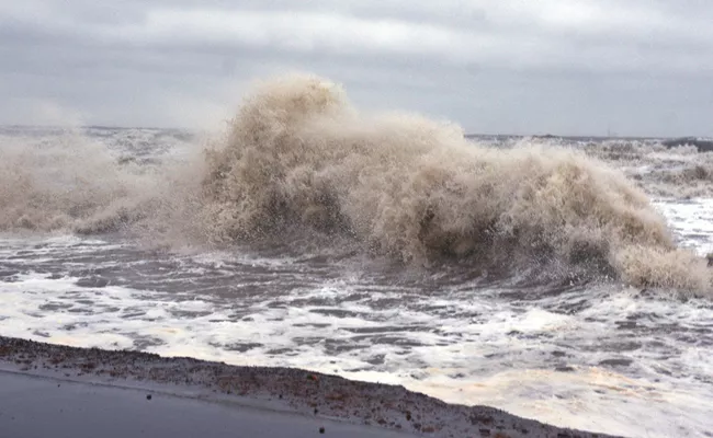 Cyclone Phethai Weakens Deeply In its Path To Odisha - Sakshi