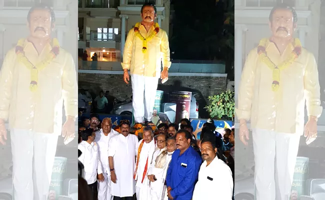 Nandamuri Hari krishna Statue In Visakhapatnam Beach Road  - Sakshi