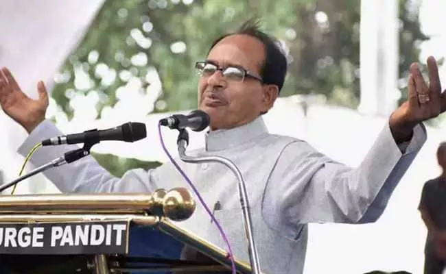 Shivraj Chouhan To People Of Madhya Pradesh Tiger Abhi Zinda Hai - Sakshi