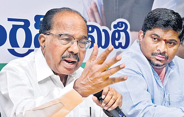 IAF chief lying over Rafale deal, says Veerappa Moily - Sakshi