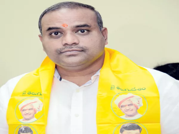 TDP Leader Annam Satish mortgaged the government land to SBI - Sakshi