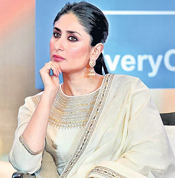 Kareena Kapoor wants son Taimur Ali Khan to complete education first - Sakshi