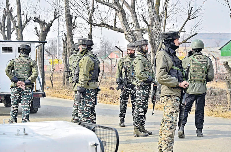 6 terrorists belonging to Zakir Musa-led outfit killed - Sakshi