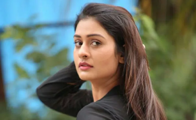 Payal Rajput Comments On ZERO Movie - Sakshi