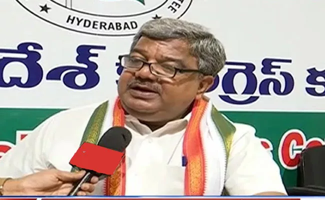 Congress Leader Guduru Narayan Reddy Slams KCR In Hyderabad Over Fedaral Front Issue - Sakshi