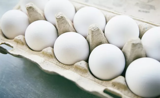 Egg Prices Hikes in Kurnool - Sakshi