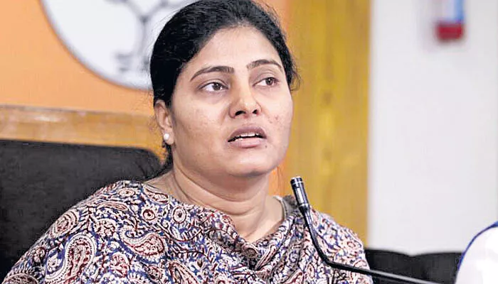 Anupriya Patel Skips Yogi Adityanath's Programme - Sakshi