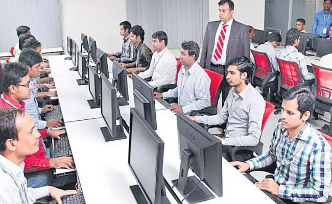 IT and Startups will be making huge recruitments next year - Sakshi