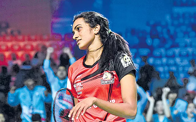 PBL 4: Sourabh, Kirsty guide Ahmedabad to 4-3 win over Bengaluru - Sakshi