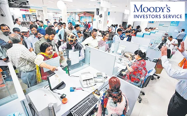 Outlook on Indian banks stable: Moodys - Sakshi