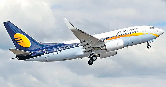 Jet Airways has cut free meals in economy classes - Sakshi