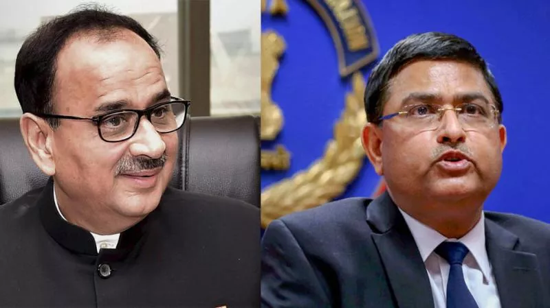 AG Says To Court That Cbi Officials Were Fighting Like Cats - Sakshi