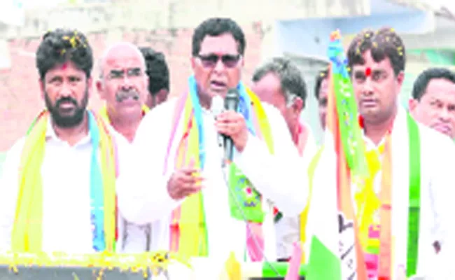 Kunduru Janareddy Fires On TRS Party In Sagar Campaign - Sakshi