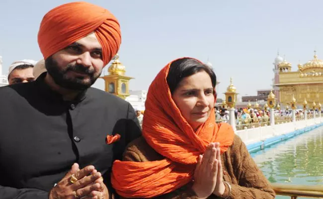 Navjot Singh Sidhu Couple Get Clean Chit in Amritsar Train Tragedy - Sakshi