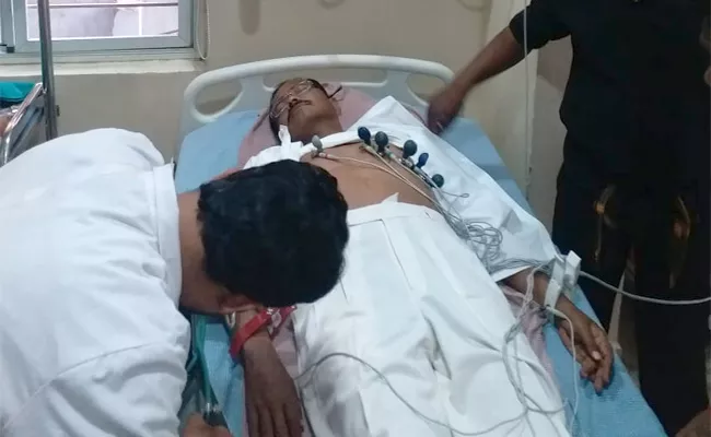 Motkupalli Narasimhulu ​Hospitalized - Sakshi