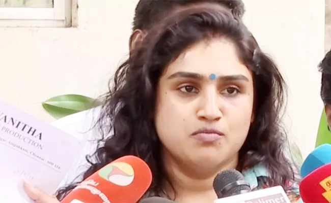 Actress Vanitha Attack on Father House in Tamil nadu - Sakshi