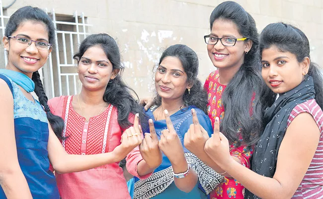 Telangana Assembly Elections 2018 Around 68 Percentage Polling Recorded - Sakshi