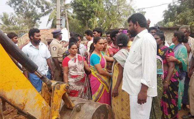 Revenue Staff Trying To Remove ambedkar statue - Sakshi