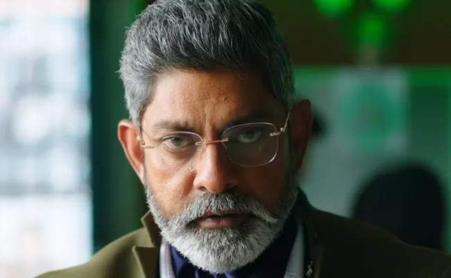 Huge Response To Jagapathi Babu In Viswasam Trailer - Sakshi