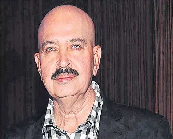 Rakesh Roshan's throat cancer surgery is successful - Sakshi