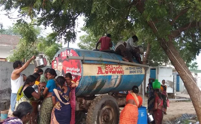 Ground Water Levels Down Fall in Prakasam - Sakshi