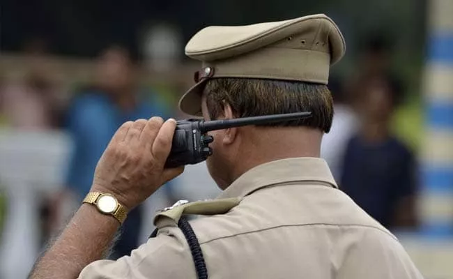 Utter Pradesh Cop Who Died Last Month But His Name Appears In Transfer List - Sakshi