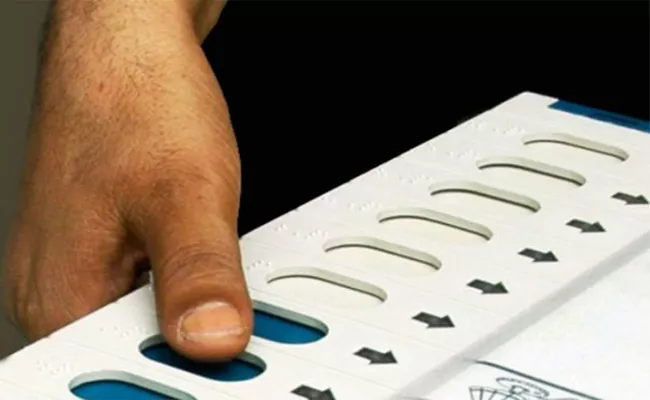 Telangana Panchayat Elections Second Polls Nominations - Sakshi