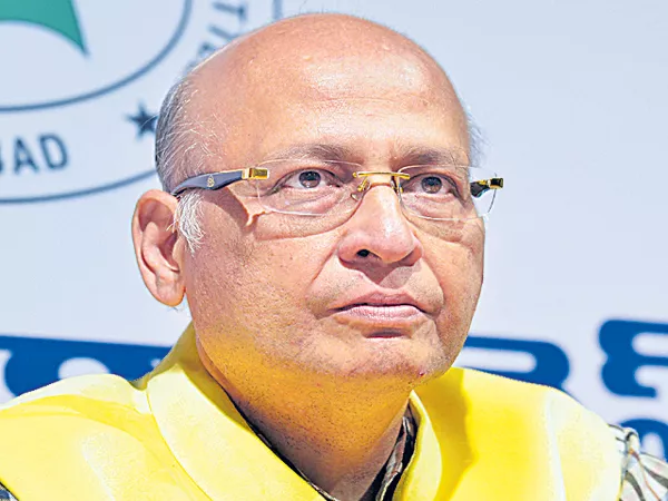 Abhishek Manu Singhvi Comments On Modi - Sakshi