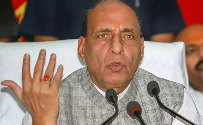 Rajnath Singh Rubbishes SP BSP Alliance - Sakshi