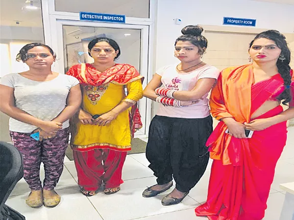 Jubilee Hills Police Confused about Four Hijras Remand - Sakshi