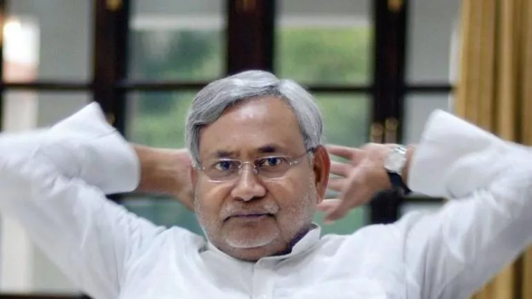 Nitish Kumar Said exit from Bihar Grand Alliance Due To Rahul Gandhi - Sakshi