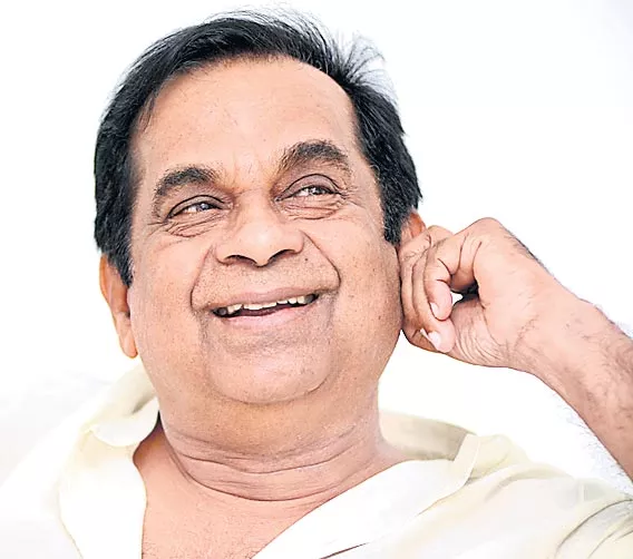 Brahmanandam rushed to hospital for heart surgery - Sakshi