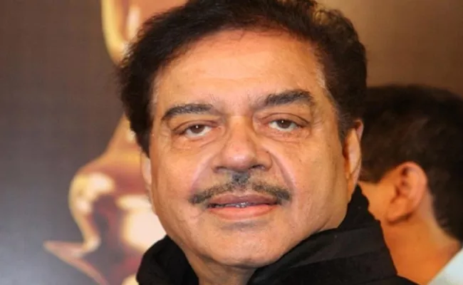 Shatrughan Sinha Says Will Attend In Mamata Banerjee Mega Rally - Sakshi