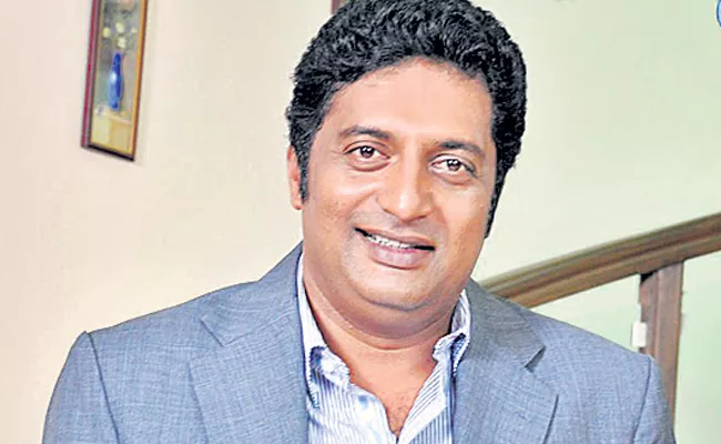 Actor Prakash Raj takes plunge into politics - Sakshi