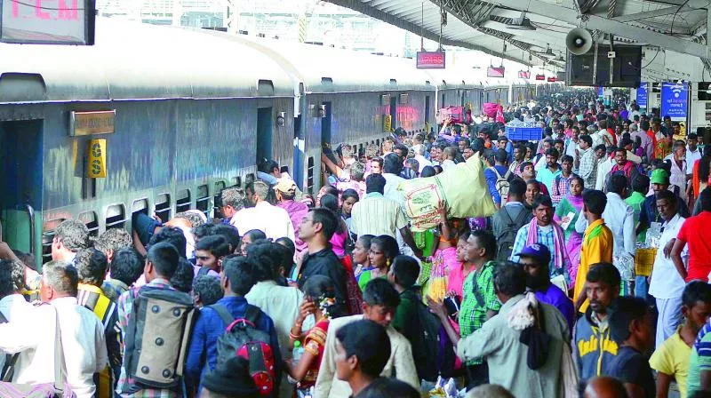 sankranti festival completed railway reservation - Sakshi