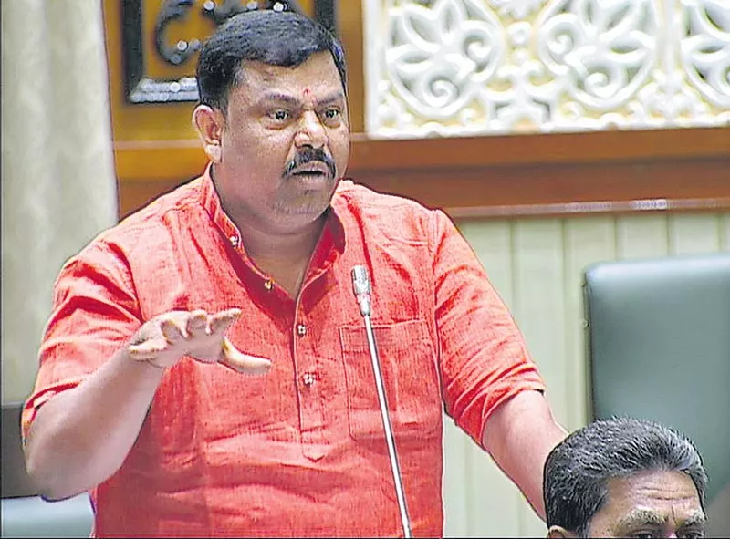 bjp mla raja singh talking telugu in telangana assembly - Sakshi