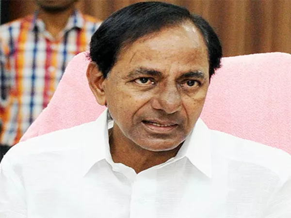 KCR Fires On Gandra Venkataramana Reddy Comments - Sakshi